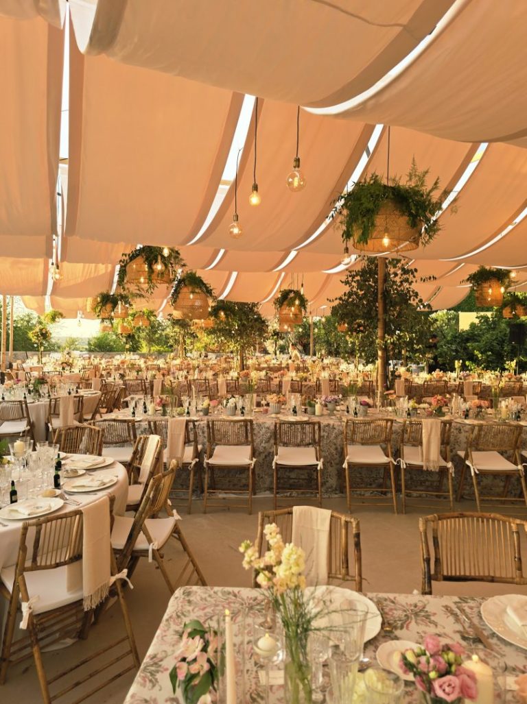 Boda en Finca Las Quinientas, Jerez: carpas, estructuras e iluminación para una boda de verano - Imagen 5